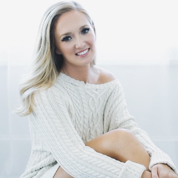 Meet your Posher, Brittany - Picture 1 of 1